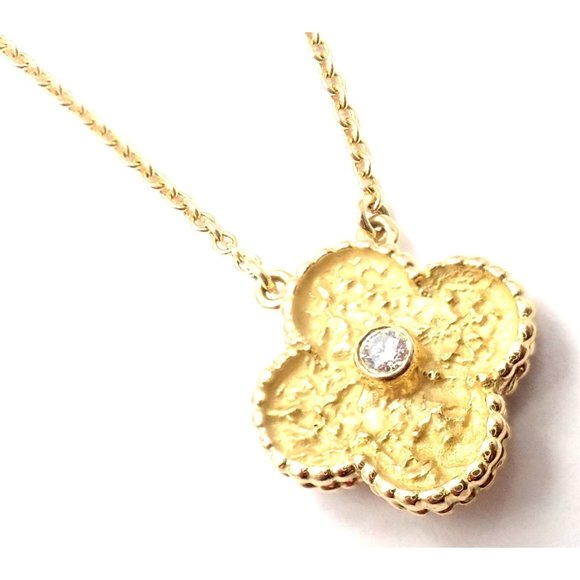 Authentic! Van Cleef & Arpels 18k Yellow Gold Diamond Vintage Alhambra Tie Clip - Picture 2 of 9